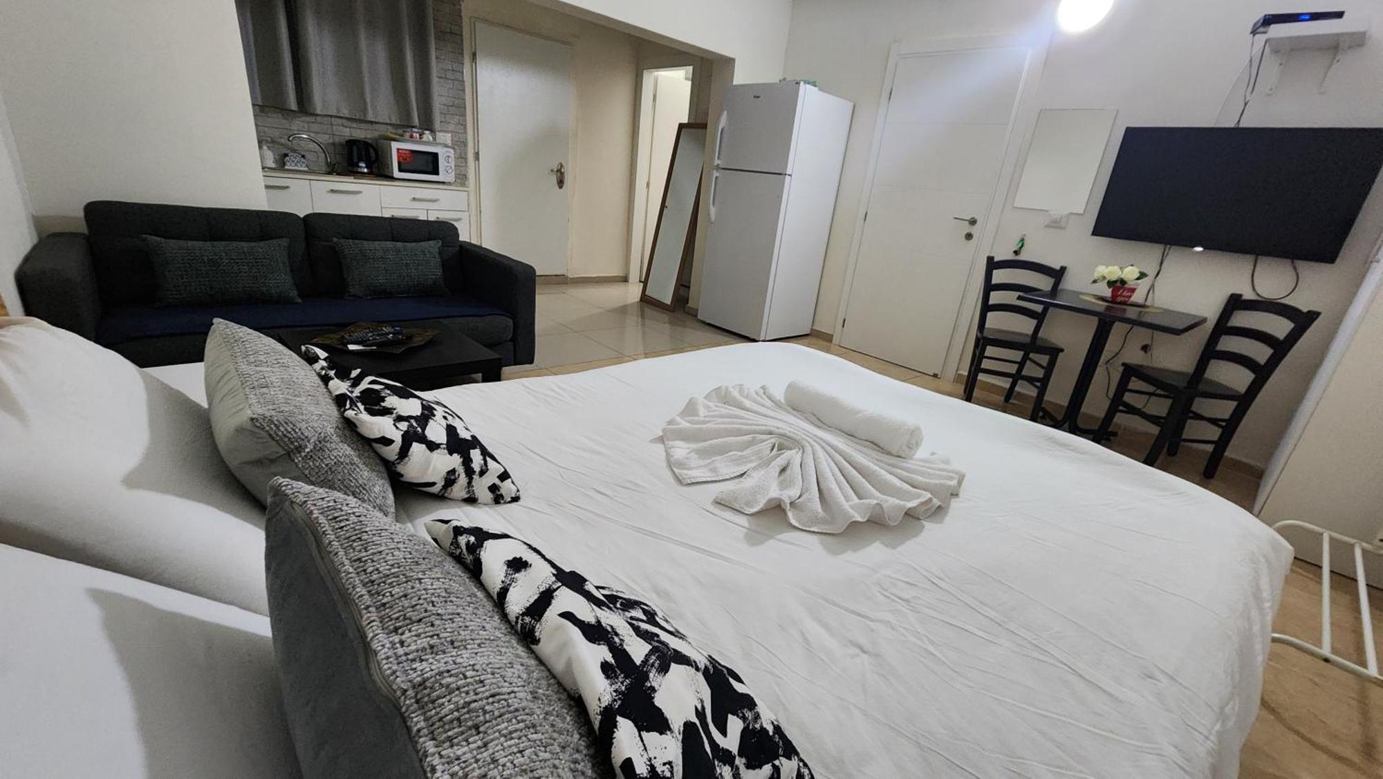 David Hameleh House Aparthotel Νετάνια Δωμάτιο φωτογραφία