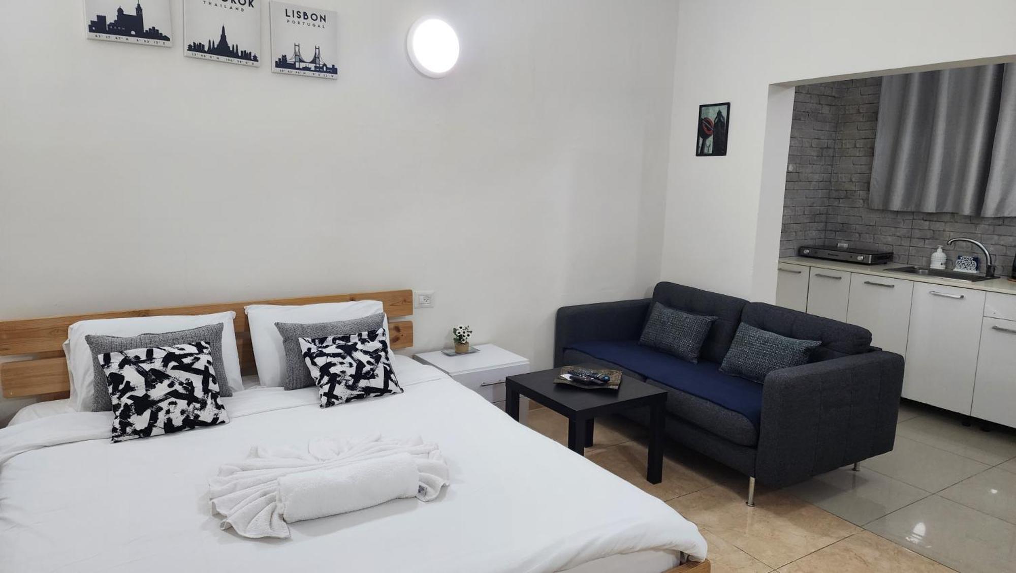 David Hameleh House Aparthotel Νετάνια Εξωτερικό φωτογραφία